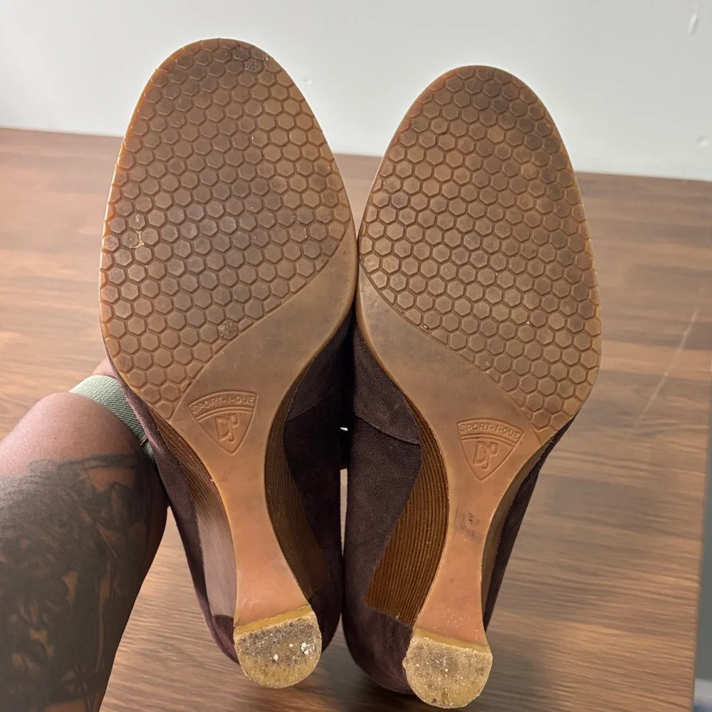 Donald J Pliner Heather Espresso Suede‎ Wedge Pumps Size 10